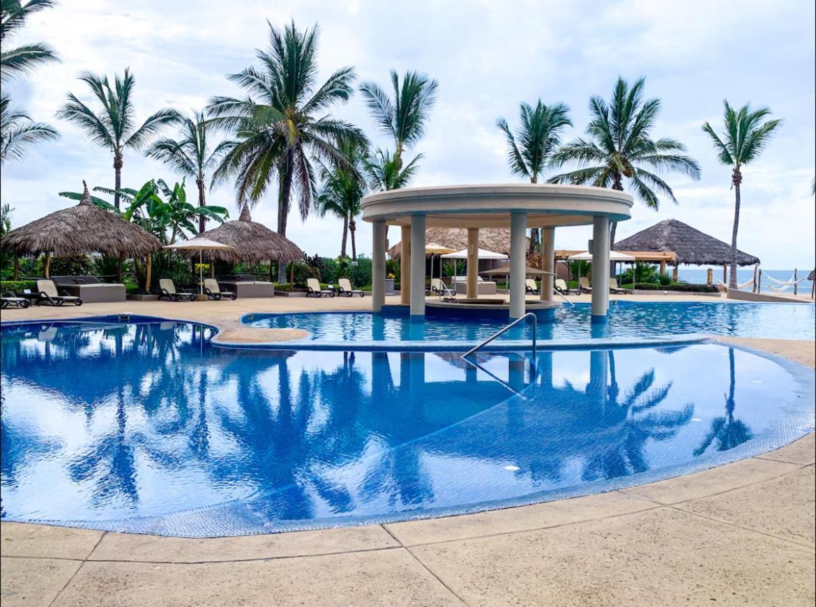 A Pie De Playa Con Alberca Jacuzzi Vista Al Mar Apartment Mazatlan Exterior photo